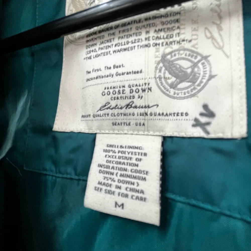 Women’s Eddie Bauer down vest size medium Teal Quilted Women's vest - Picture 5 of 10